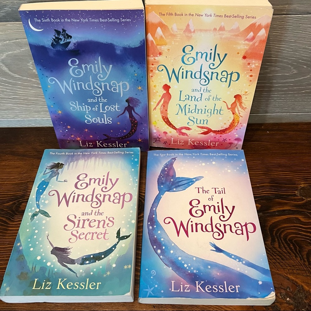 Emily Windsnap Books Lot of 4 Tail of Emily Windsnap Paperback‎ Books 1 4 5 6